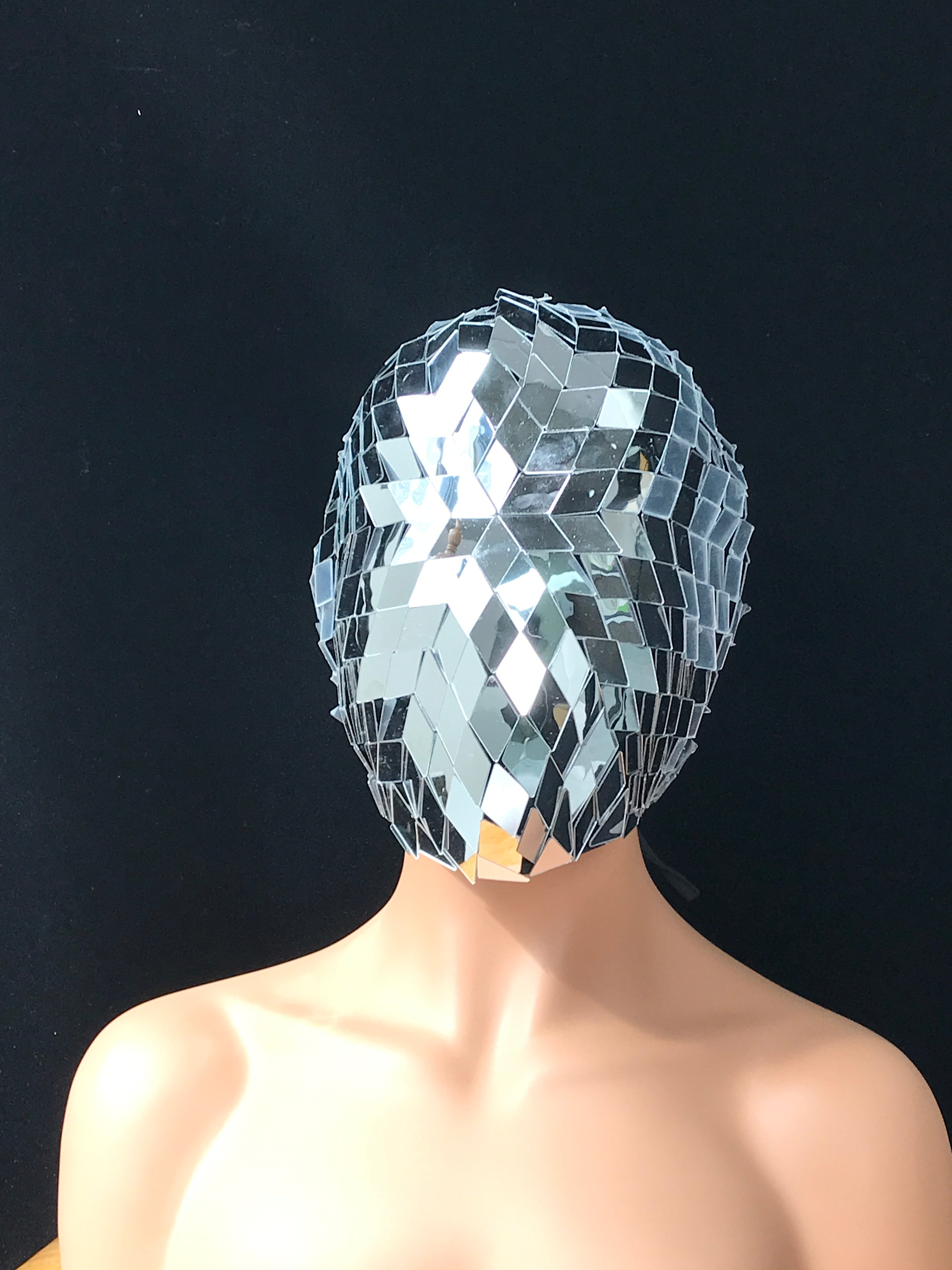 Mirror Cyberpunk Mask: Futuristic Rave Costume, EDM Cosplay