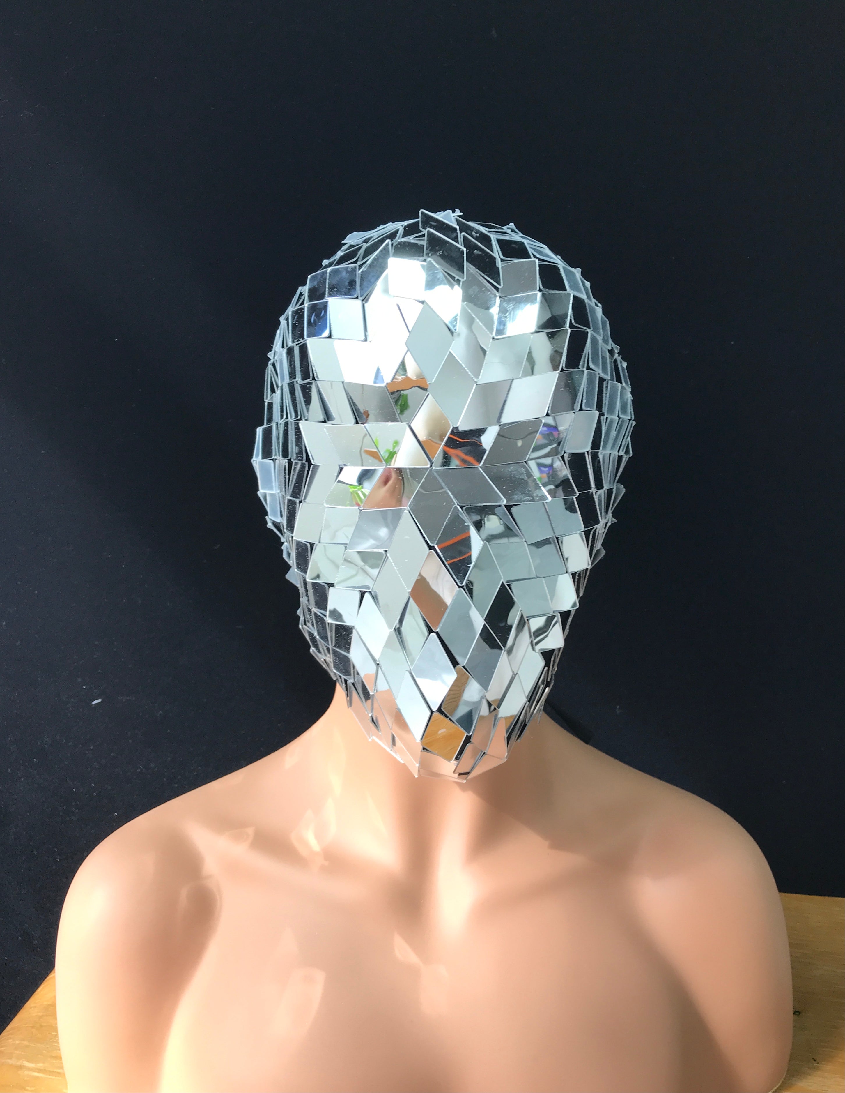 Mirror Cyberpunk Mask: Futuristic Rave Costume, EDM Cosplay